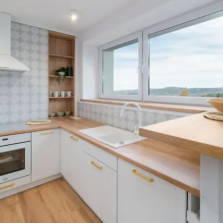 Apartment Lux ,, Gorskie Krajobrazy